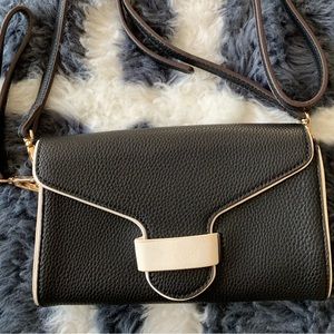SONDRA ROBERTS SQUARES CROSSBODY PURSE.